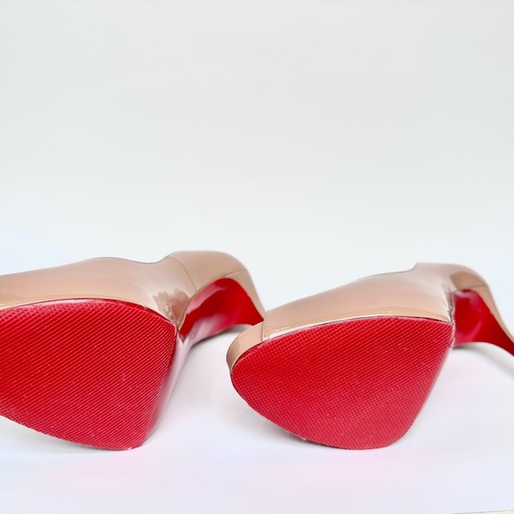 Christian Louboutin~New Very Privé 120MM Patent Leather Pumps